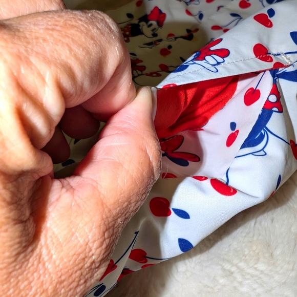 Disney Minnie Mouse Red Packable Rain Jacket Hood Attached‎ Ears Pouch Size 2 - Picture 9 of 15